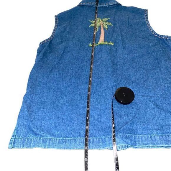 Life Style Vintage Denim Vest with Embroidered Monkeys and Palm‎ Trees - Picture 10 of 11